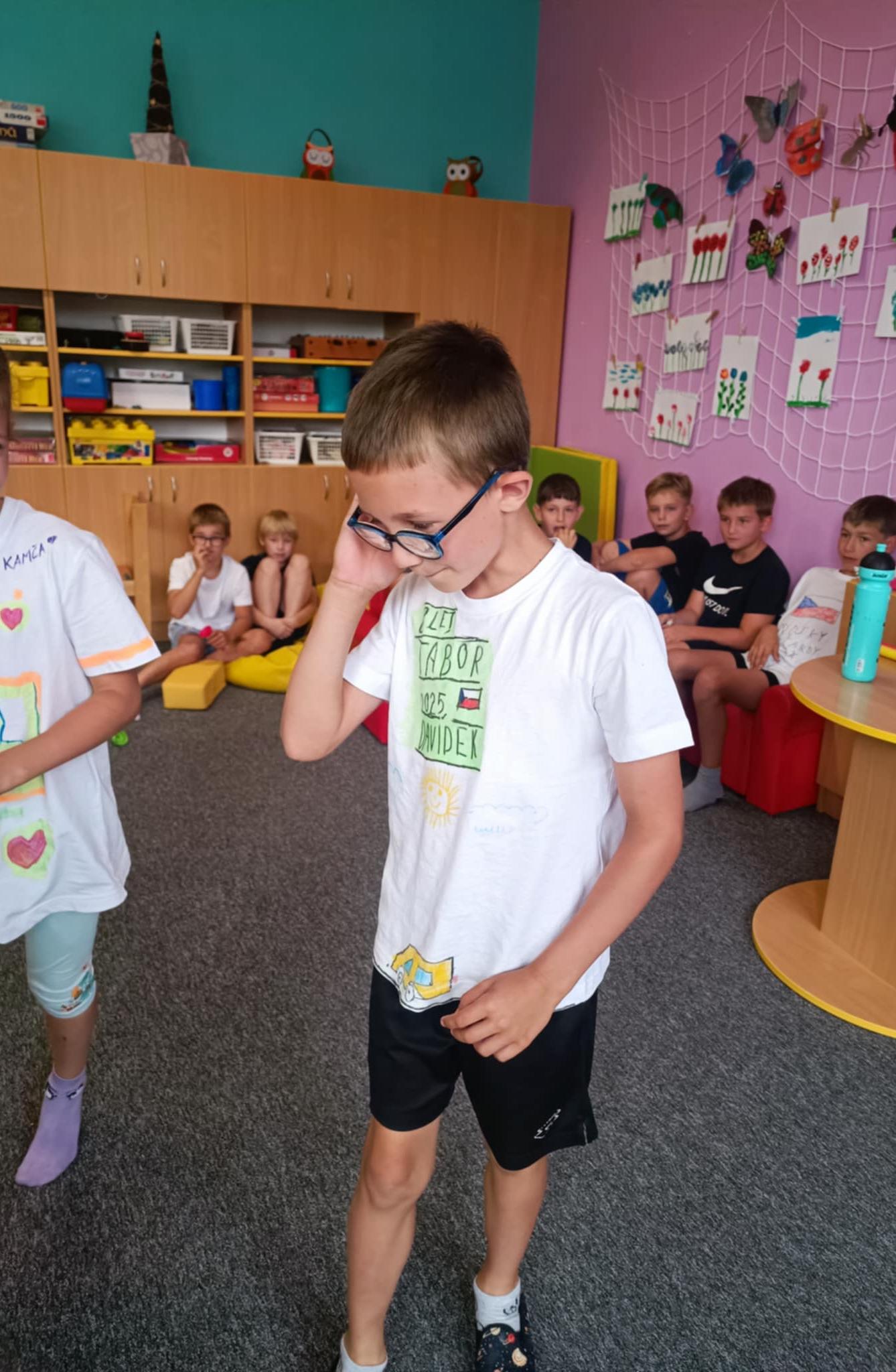 TÝDEN PLNÝ ZÁBAVY II - čtvrtek - 77