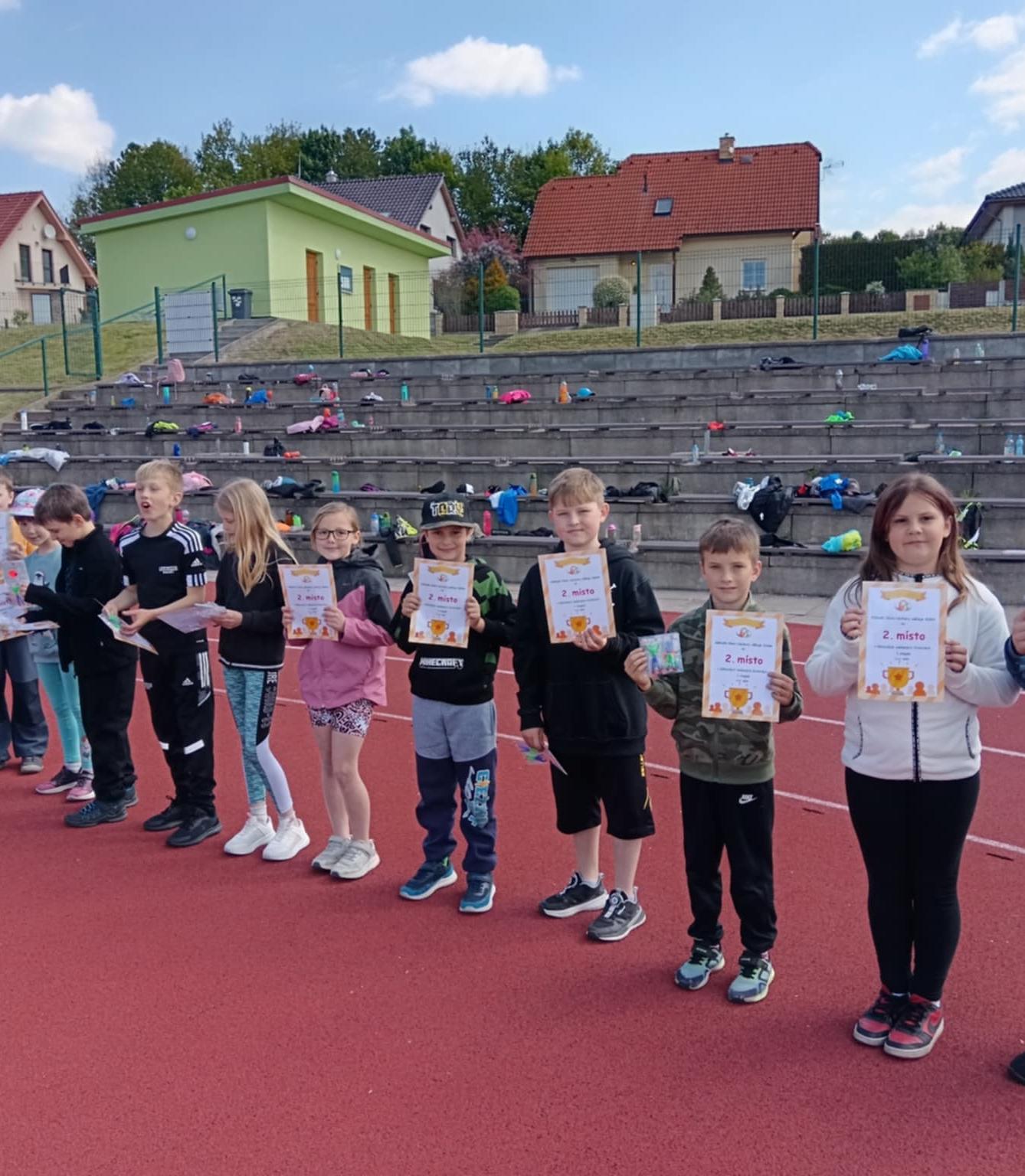 Štafety 1. stupně - 12