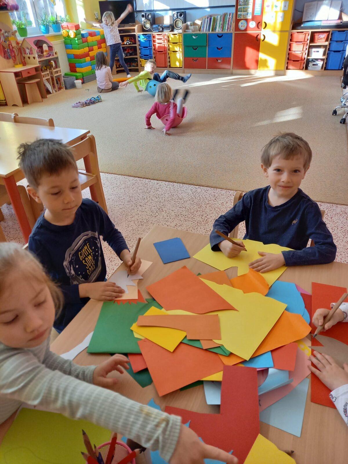 SOVIČKY: ,,O ZAKLETÝCH STROMECH, PŘIŠLO JARO DO VSI" - 55