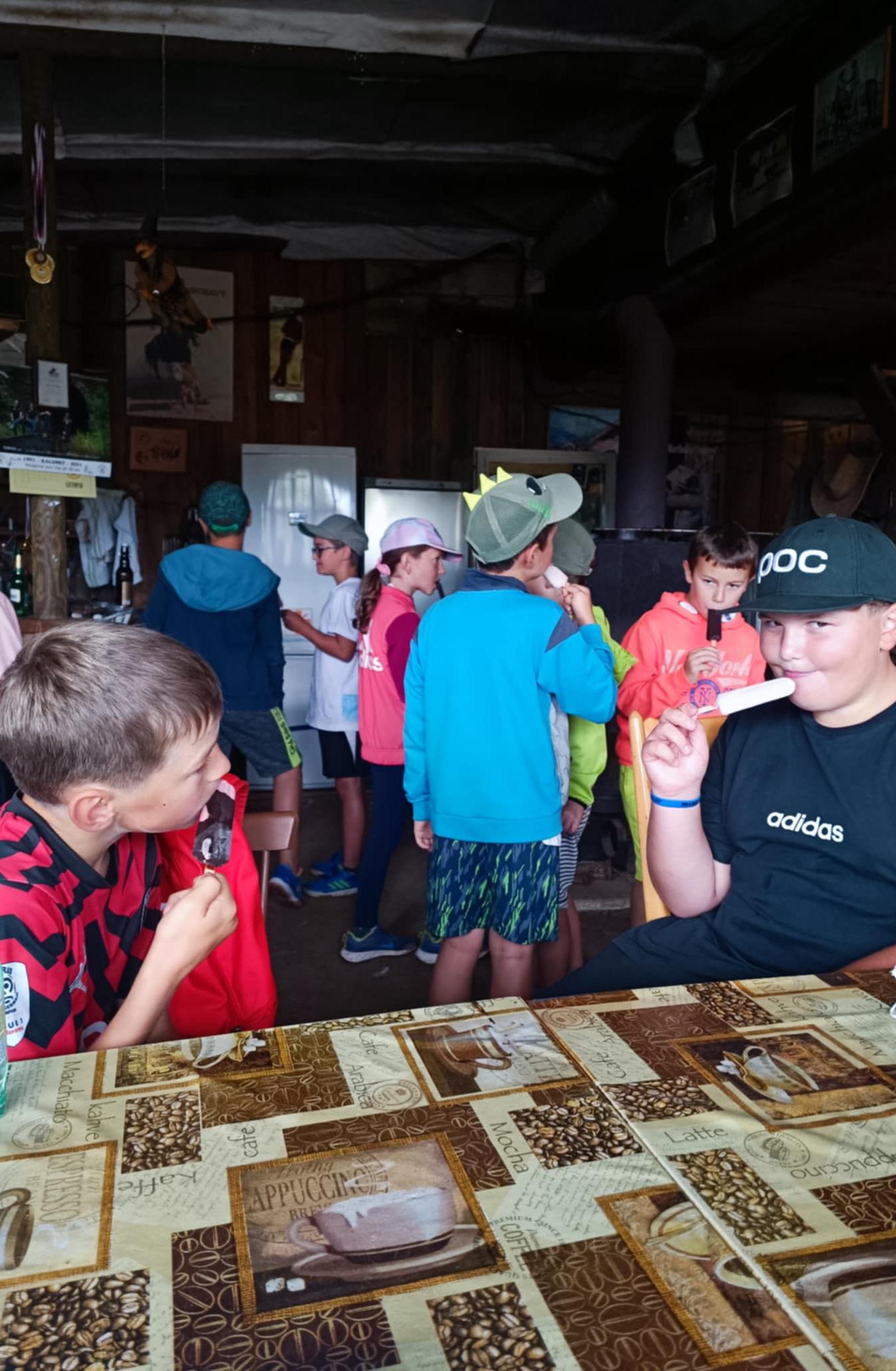 TÝDEN PLNÝ ZÁBAVY II - pátek - 57