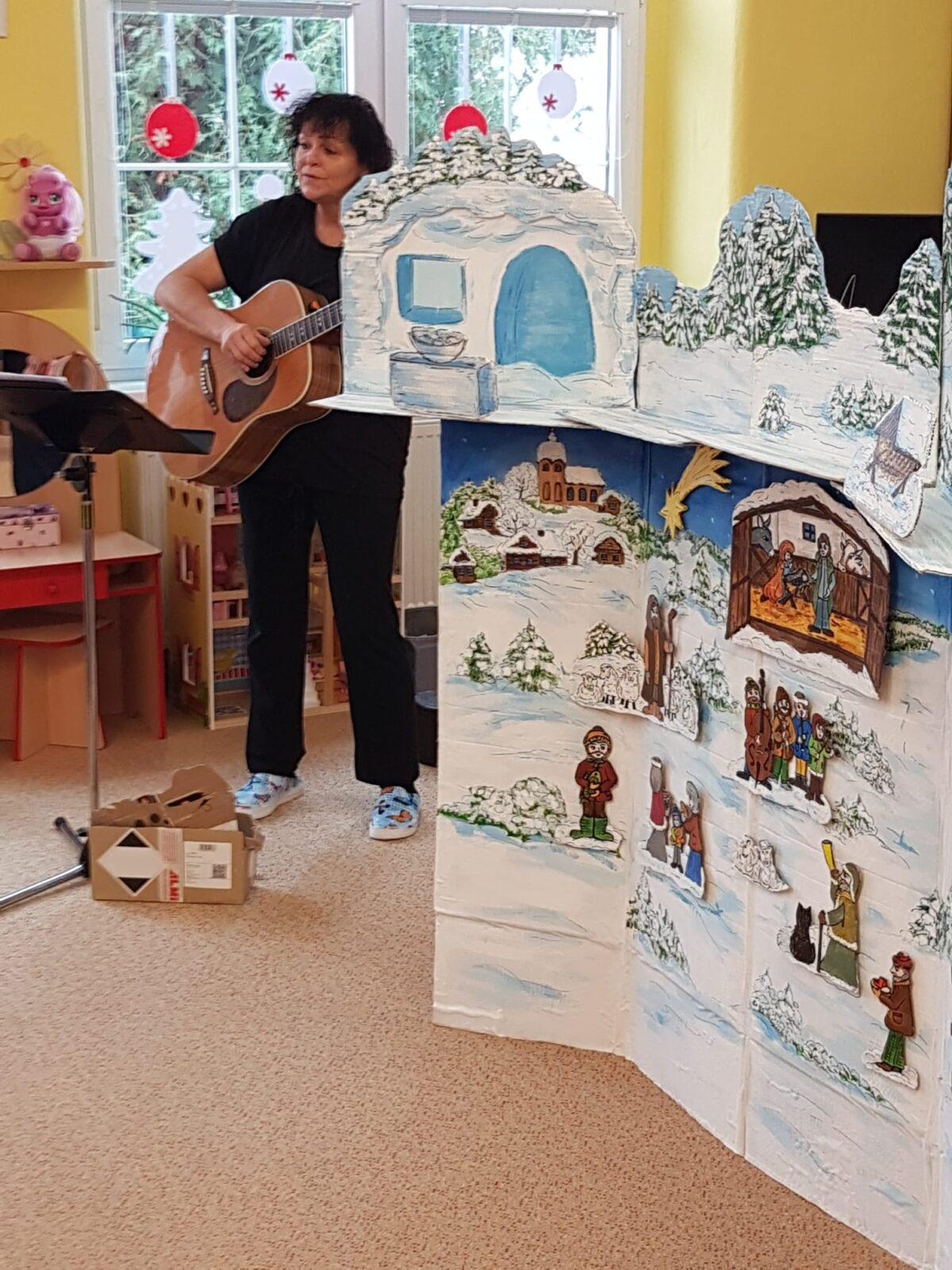 DIVADÉLKO U DVOU SLUNCÍ: ,,VÁNOČNÍ PŘÁNÍ" - 21