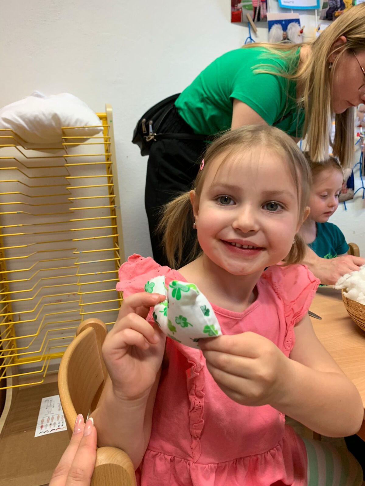 besídka pro rodiče + roztančená školka - 29