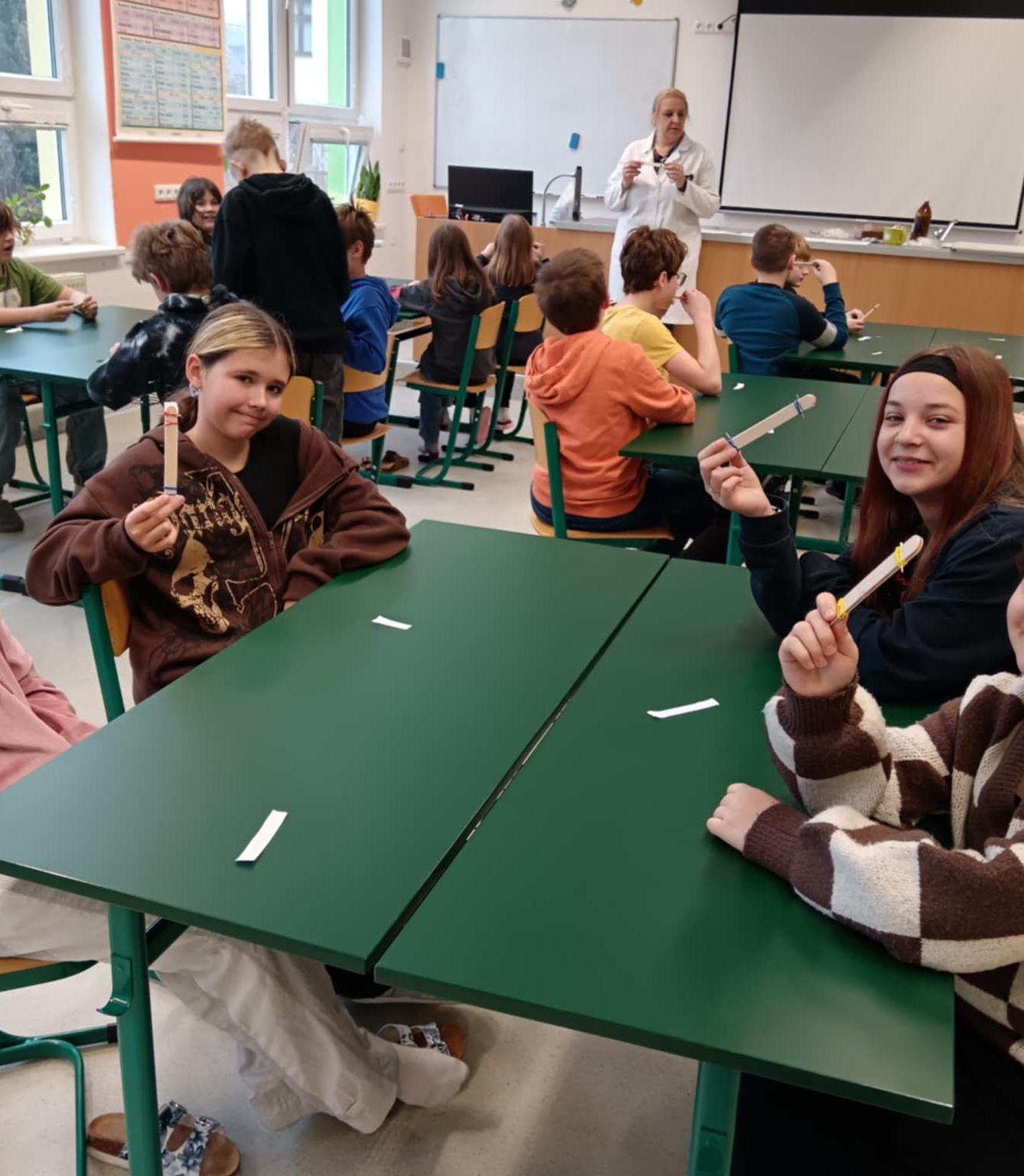 Dílny - Zábavné pokusy - 11