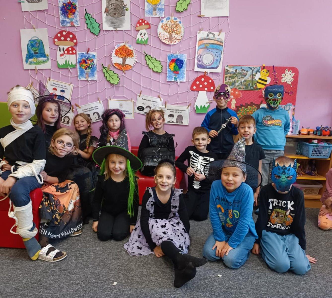 ŠKOLNÍ DRUŽINA - 2. ODDĚLENÍ -PODZIM - 108