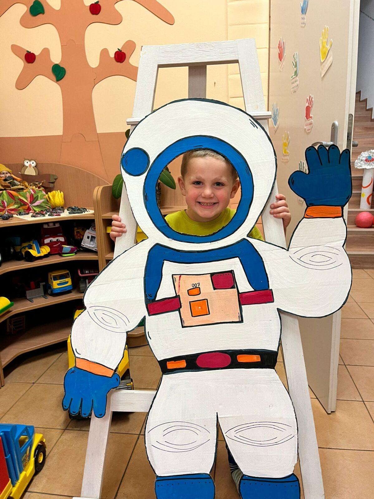 lampiónový průvod - vesmír - 30