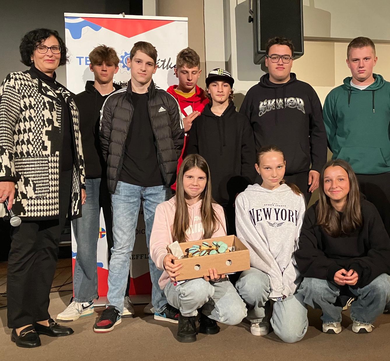 Úspěch našich deváťáků na TECHNOhrátkách - 9