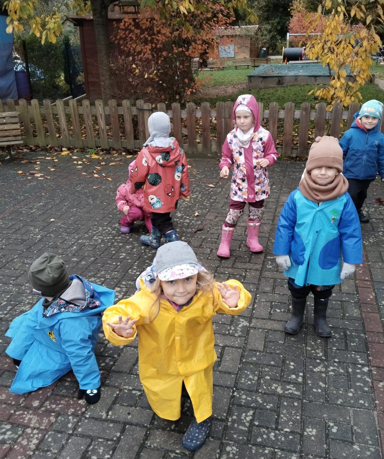 BROUČCI - VŮNĚ JABLÍČKA - 41