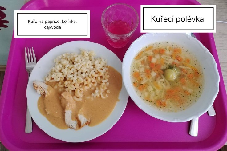 Oběd MŠ Kamarád