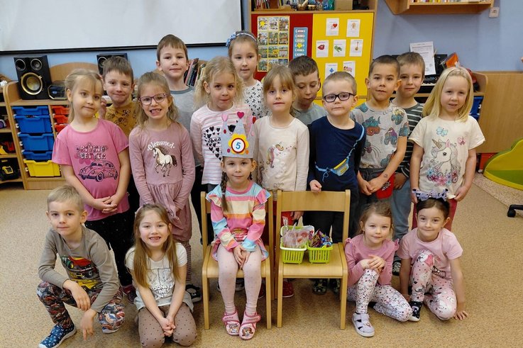 SLAVÍME - LUCINKA MĚLA NAROZENINY