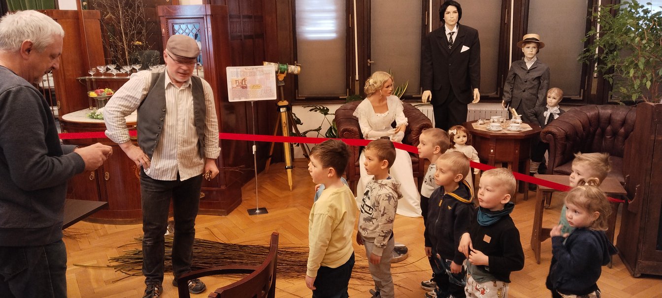 NÁVŠTĚVA MUZEA - VELIKONOCE - 1