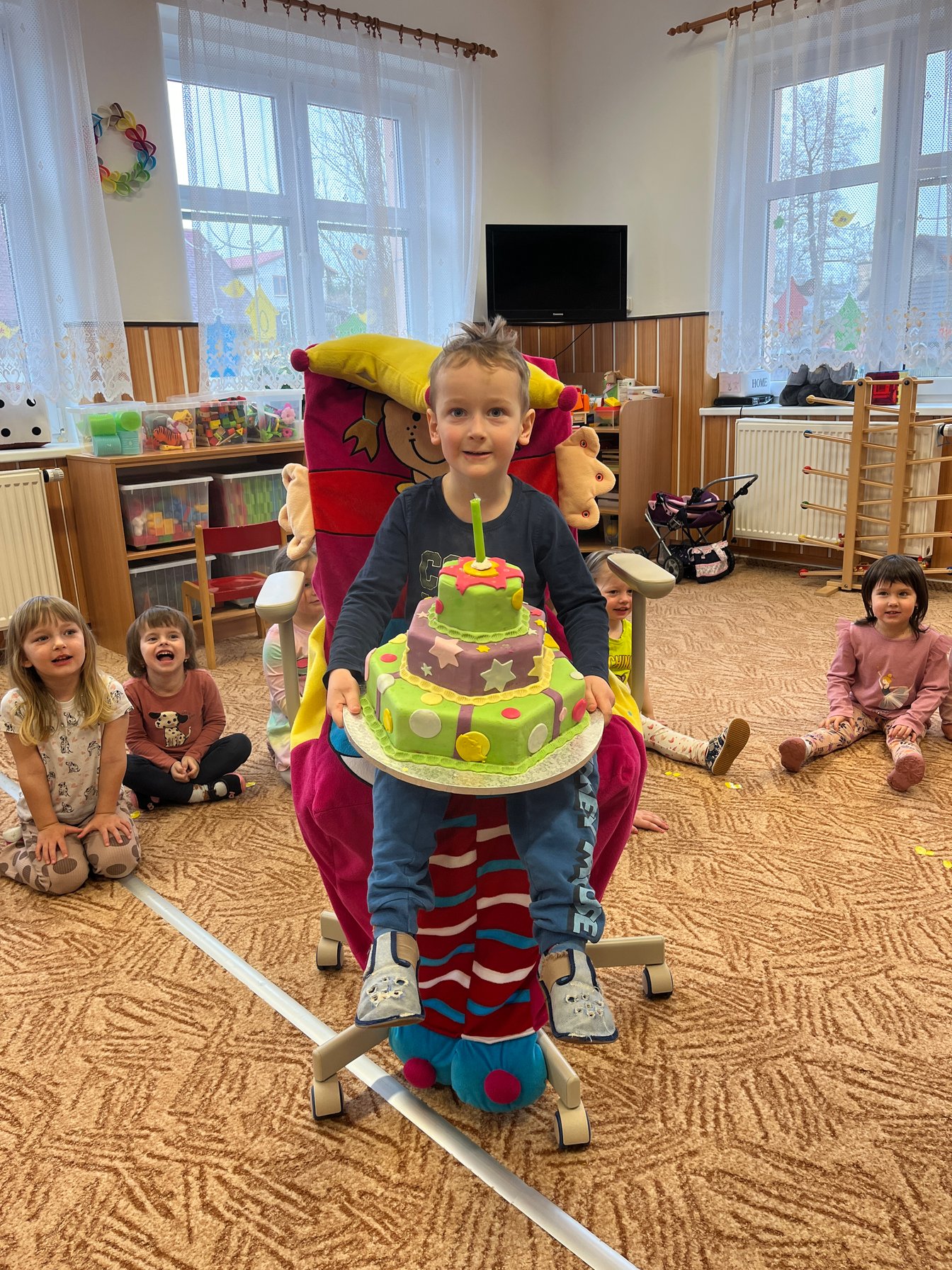 Robinek má narozeniny - 1