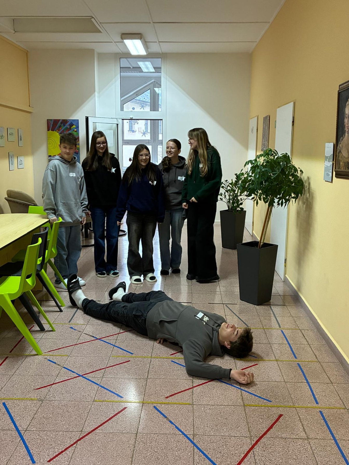 Žáci 9. třídy během preventivního programu Do dna?