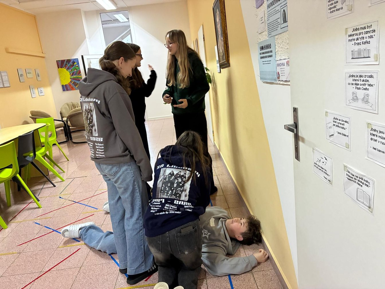 Žáci 9. třídy během preventivního programu Do dna?